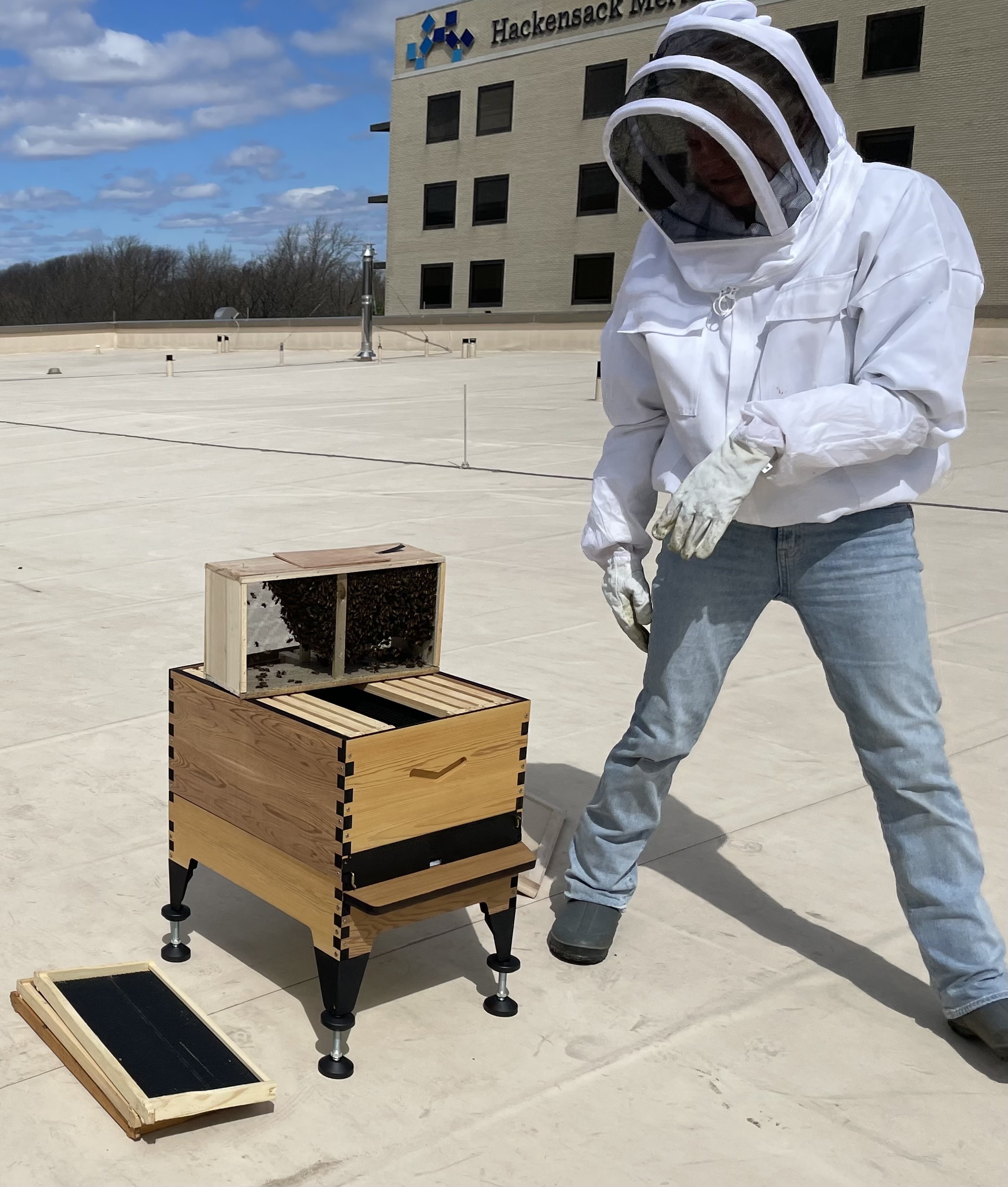 April marks Earth Month and we are proud to recognize the generosity of our donors in playing a pivotal role in initiatives that have earned Bayshore Medical Center national recognition for sustainability.